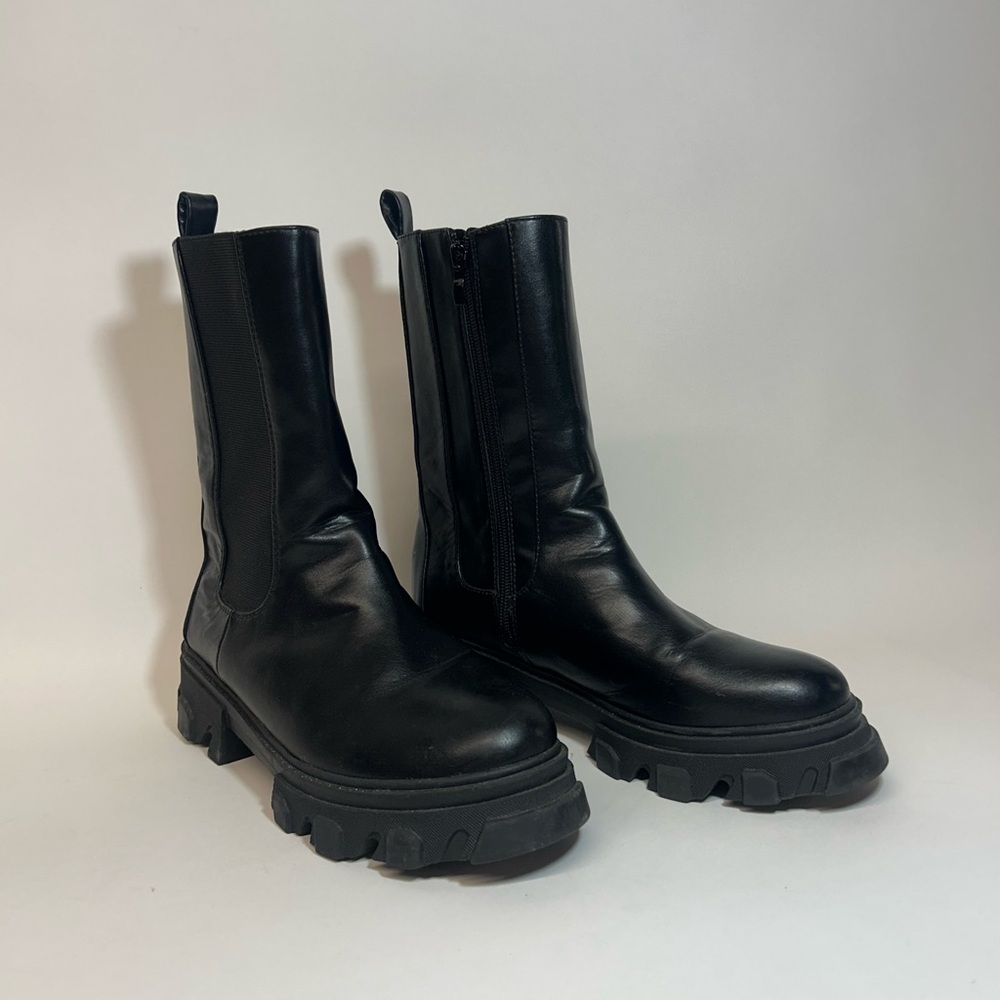 EGO Women’s UK7 (US9) Black Combat Boots